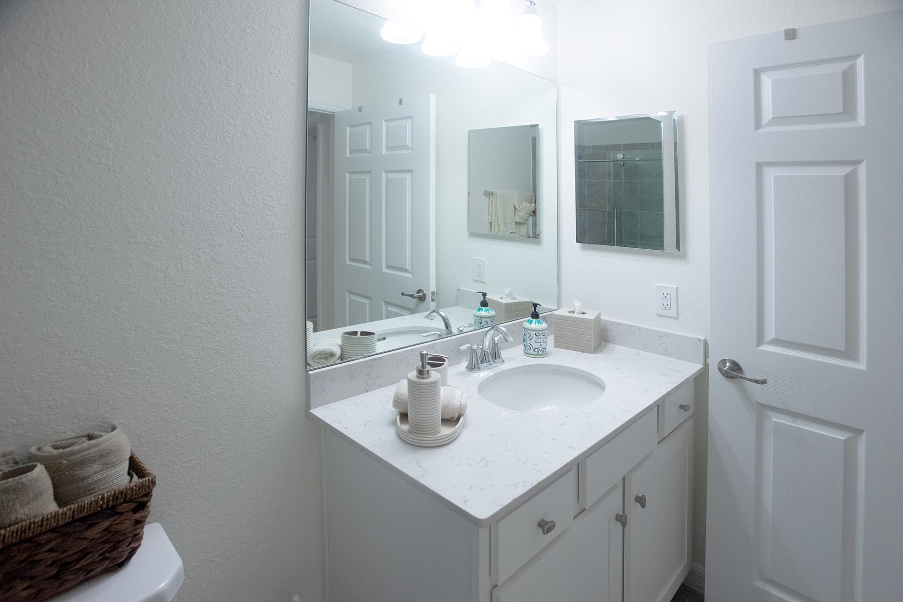 Building Photo - 17520 Gawthrop Dr