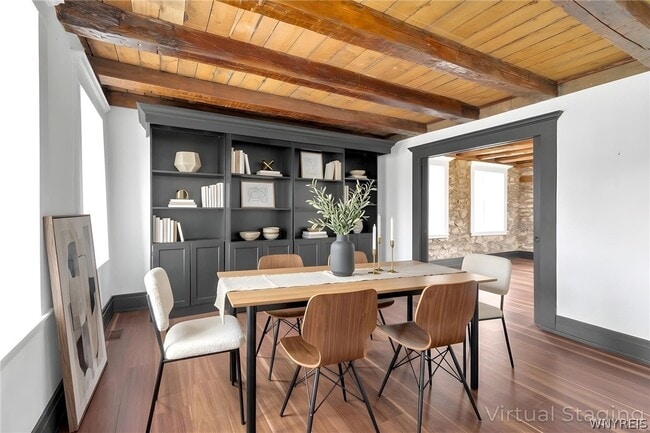 Building Photo - 9060 Main St