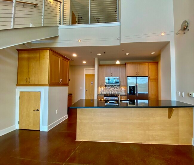 Building Photo - 2608 Erwin Rd