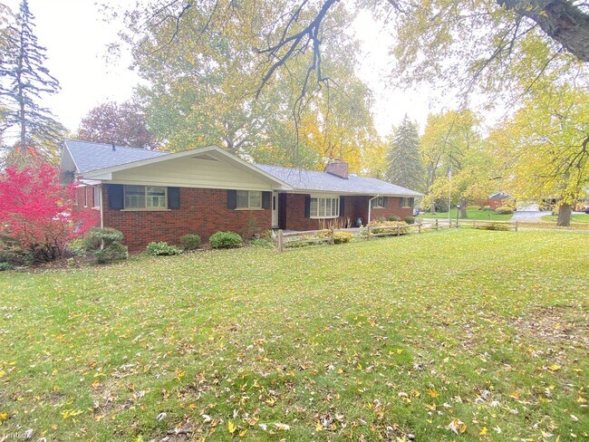 Building Photo - 3 br, 2 bath House - 306 Edison Ave