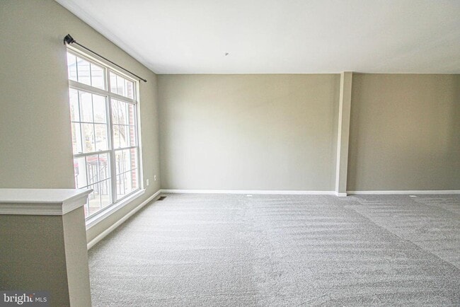 Building Photo - 13014 Shamrock Glen Dr