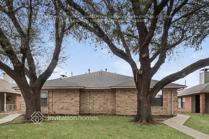 Primary Photo - 8658 Holly St