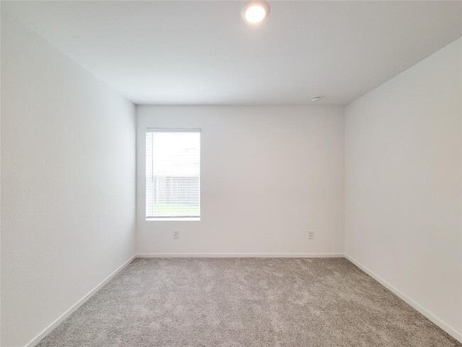 Building Photo - 6 Riverwood Circle Ct