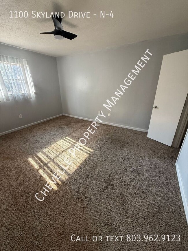 Building Photo - 1100 Skyland Dr