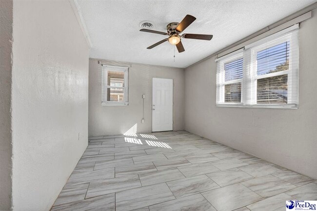 Building Photo - 2514 Bratton St