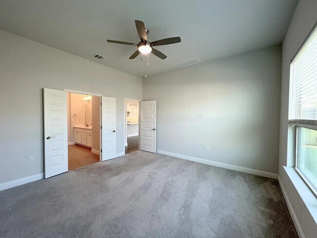 Building Photo - 7212 Jument Dr