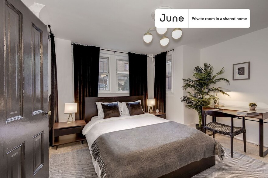 Building Photo - Room in Shared 3 bed/2 bath home in Capitol Hill