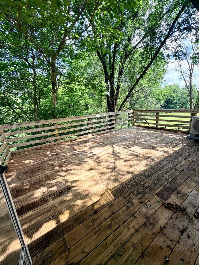 Building Photo - 938 Mule Shed Ln