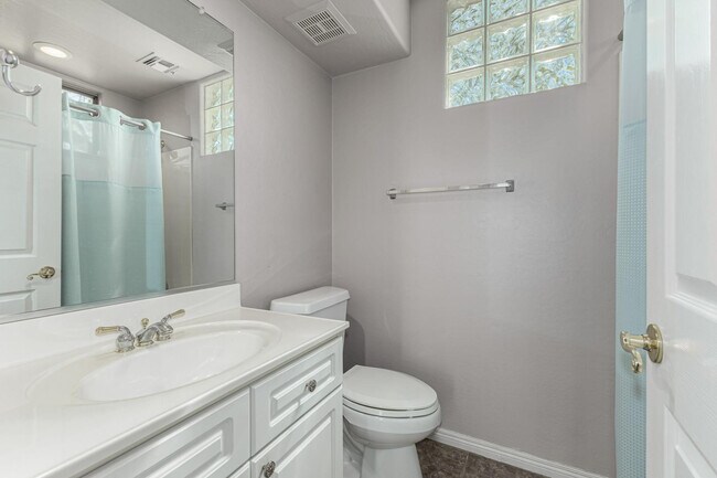 Building Photo - 6962 E Hibiscus Way