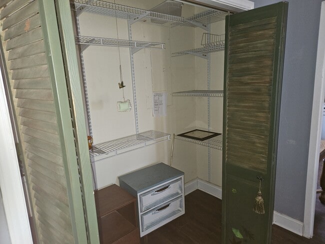 Building Photo - 1207 Gma