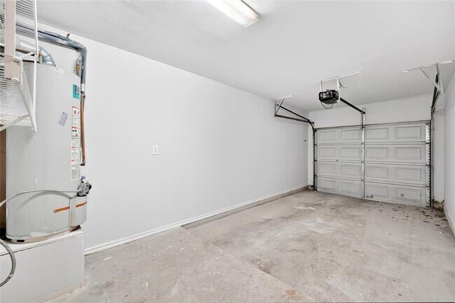 Building Photo - 6804 N Capital of Texas Hwy