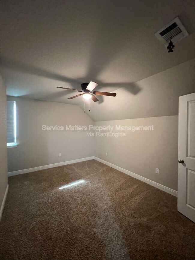 Building Photo - 3888 Ranch Rd