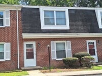 Building Photo - 344 Susan Constant Dr