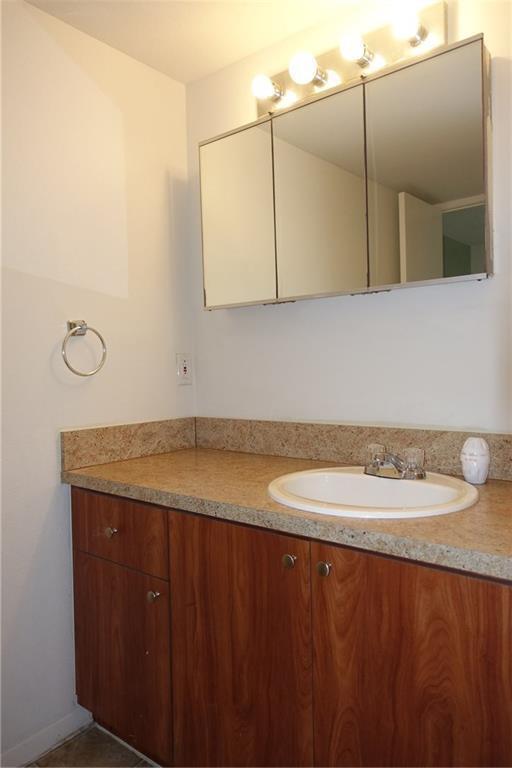 Building Photo - 4088 N Pine Island Rd