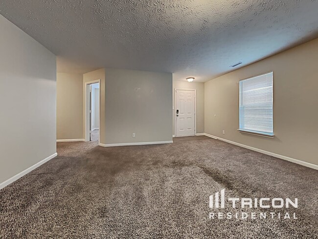 Building Photo - 2368 Bridlewood Dr