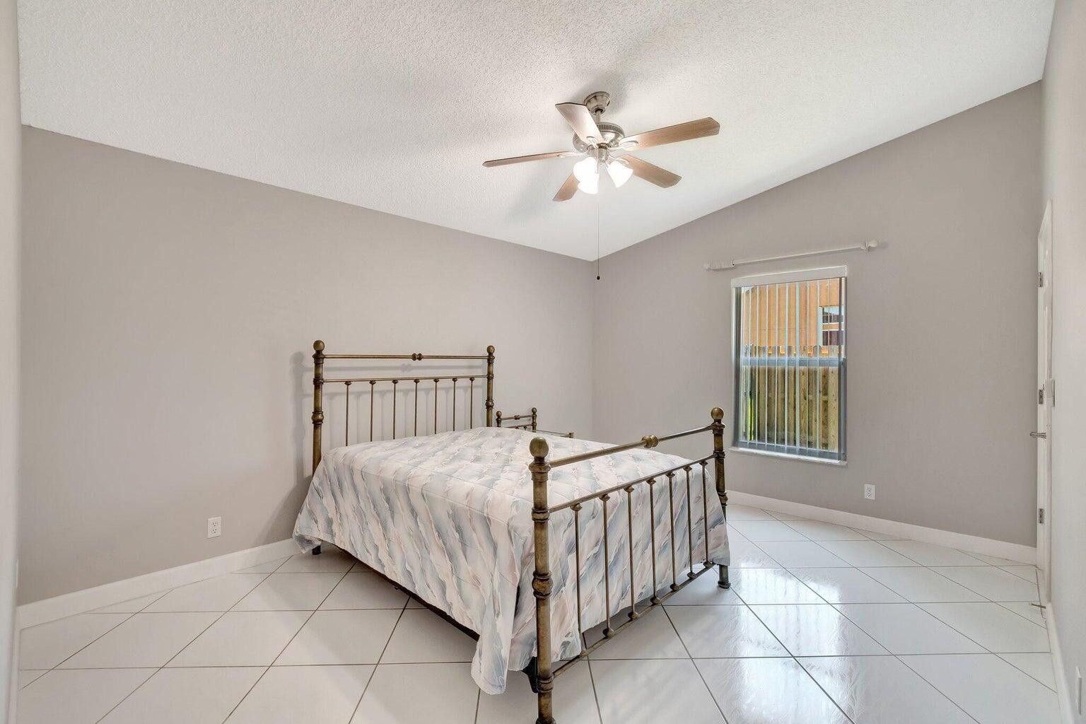 Building Photo - 1439 Waterway Cove Dr