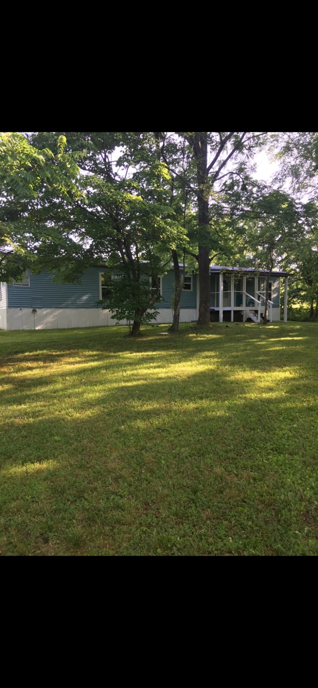 Building Photo - 9097 Griffith Rd