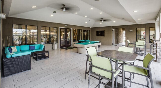 Building Photo - 13920 Mandolin Dr