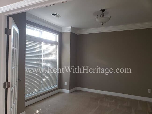 Building Photo - GORGEOUS HOME / UPGRADES GALORE/ GREAT LOCATION!!! CHAPEL HILL SCHOOLS