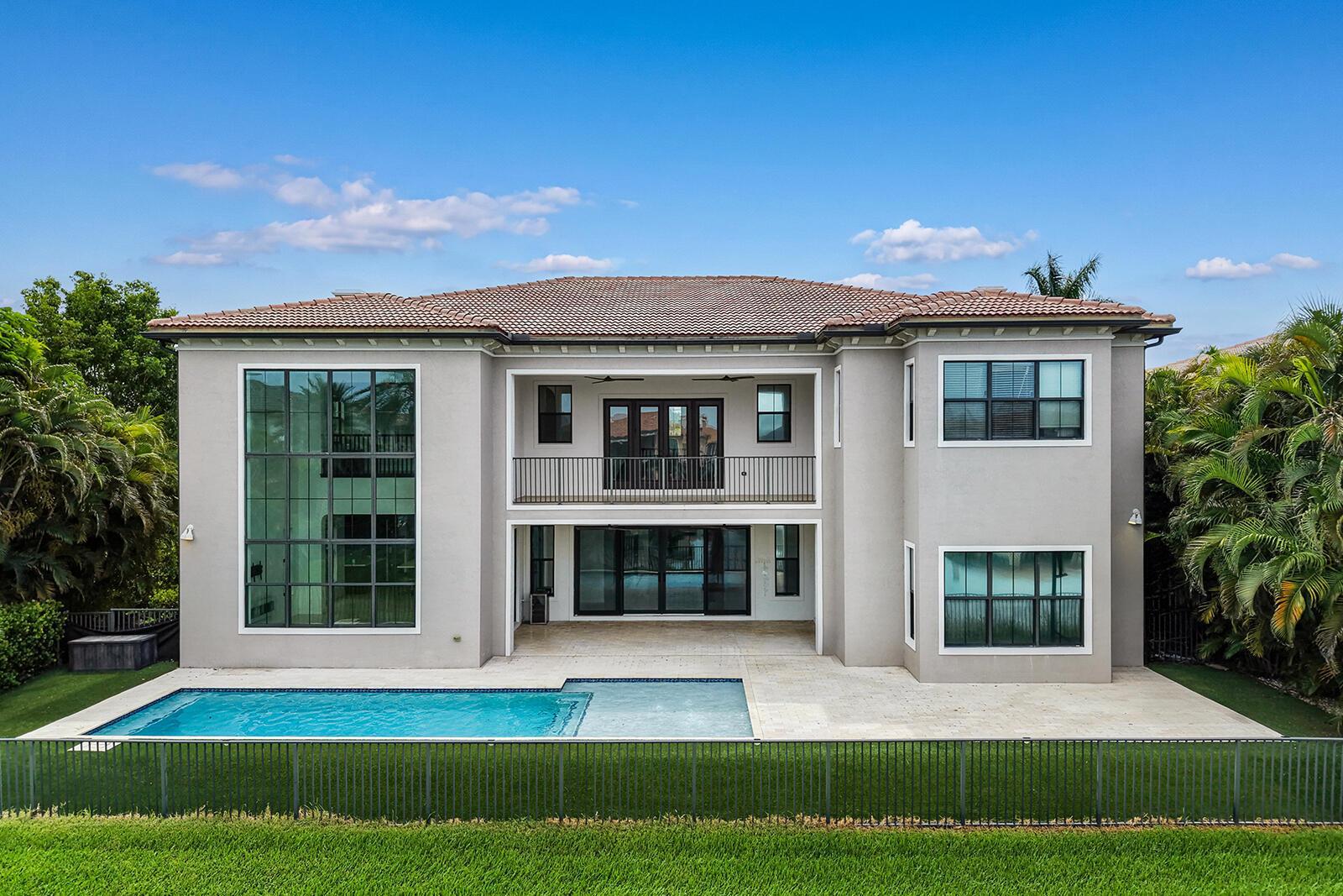 Building Photo - 9065 Watercrest Cir E