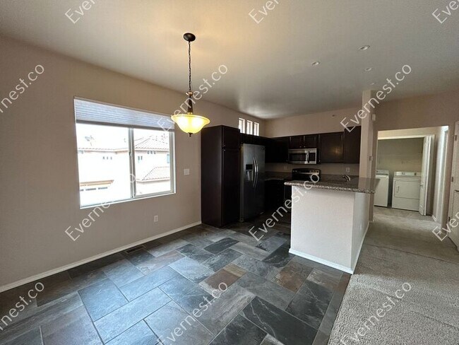 Building Photo - 3279 Atrium Point