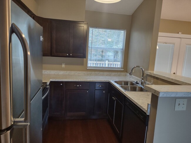 Building Photo - Lovely Upgraded Tri Level Home in Irmo!