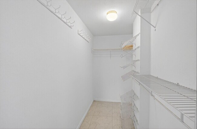 Building Photo - 3100 S Ocean Blvd