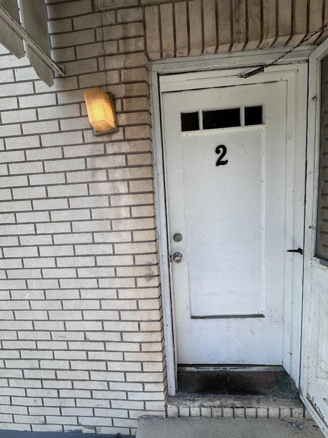 Building Photo - 312 Blackman St