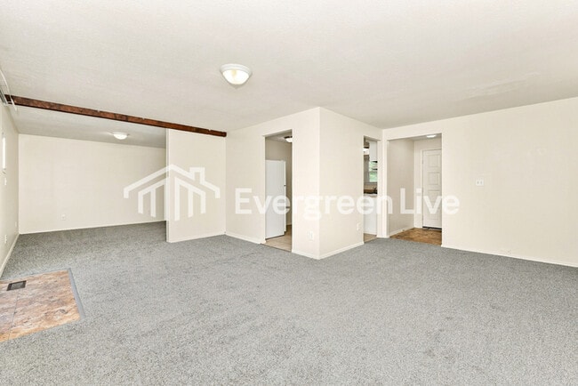 Building Photo - 7215 Sancroft Dr