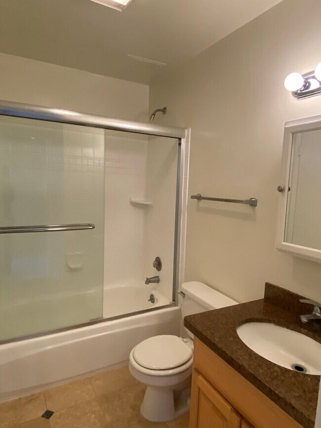 Building Photo - Studio Condo Available Now