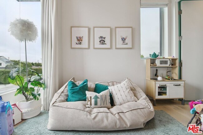 Building Photo - 1310 Preston Wy