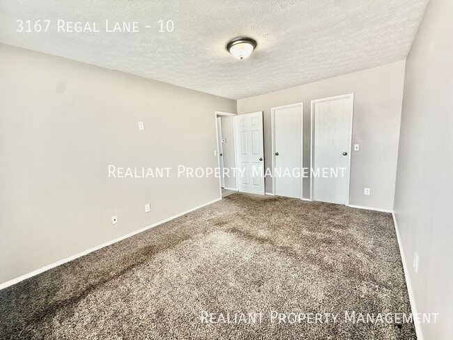 Building Photo - 3167 Regal Ln