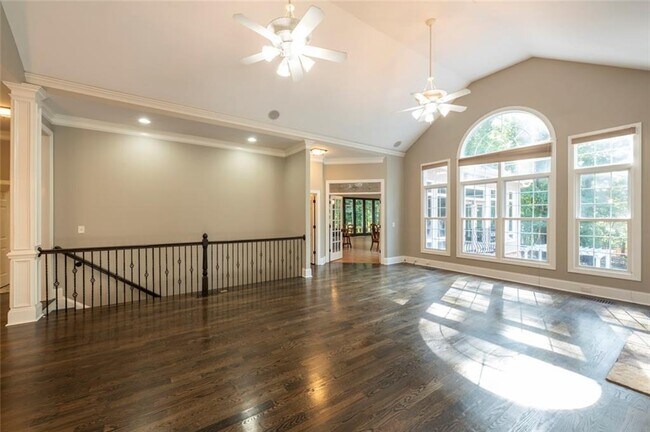 Building Photo - 5211 Hadaway Rd NW