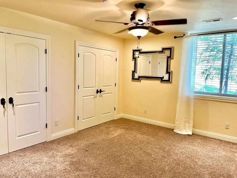 Building Photo - 5904 Buttermere Dr