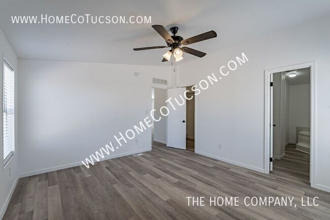 Building Photo - 2628 N Fontana Ave