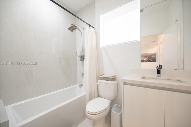 Building Photo - 10366 NW 68th Terrace