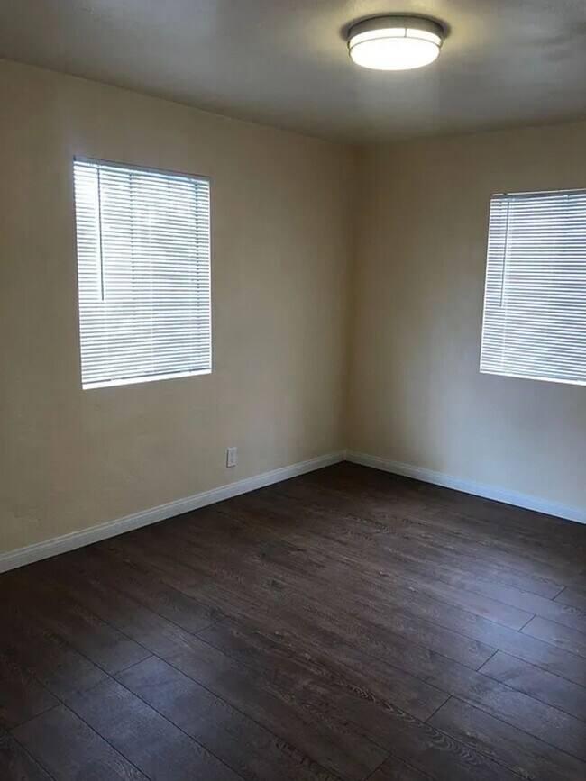 Building Photo - Coming Soon!