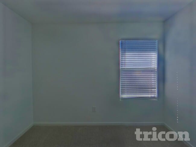 Building Photo - 3028 Yellow Pne Ave