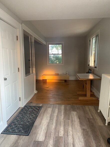 Building Photo - 96 Seaview Ter