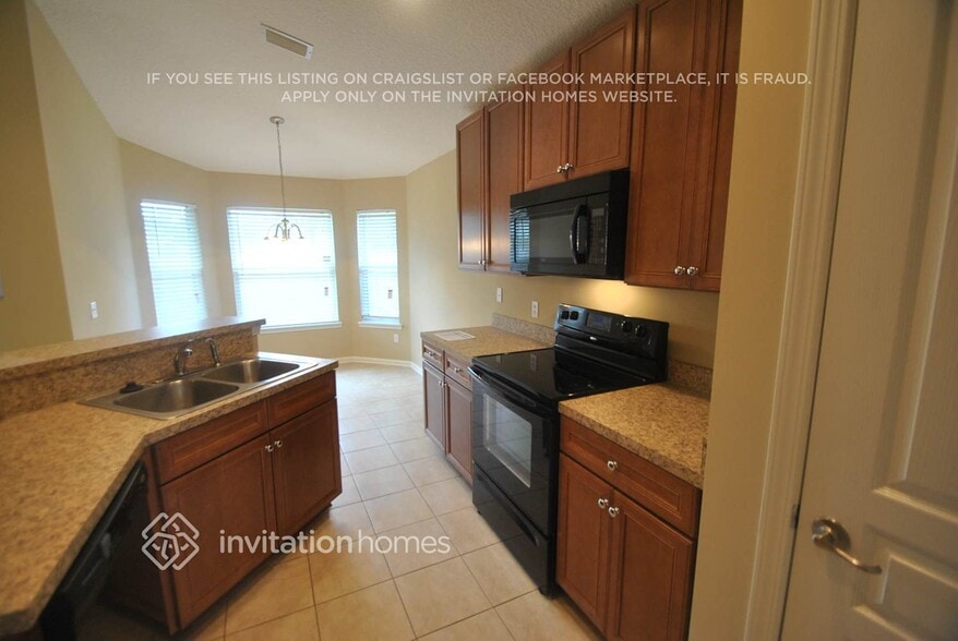 Building Photo - 3582 Live Oak Hollow Dr