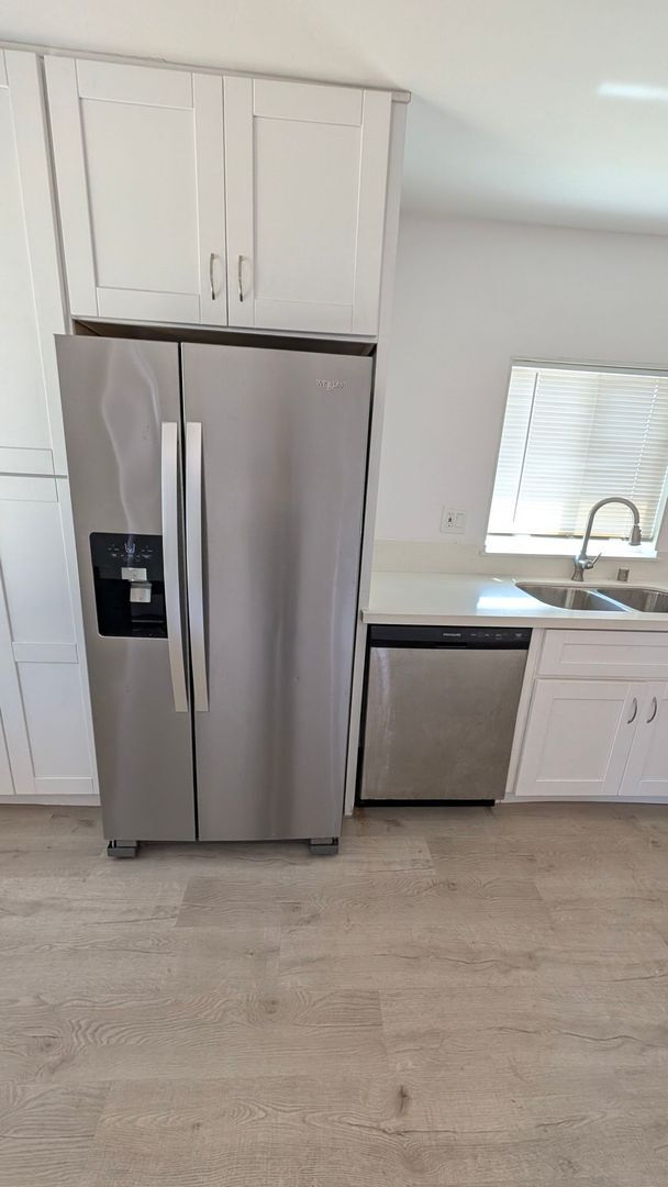 Building Photo - Charming 2-bedroom, 1-bath home in Imperial Beach just two blocks from the beach