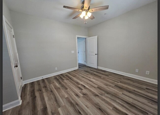 Building Photo - 338 Kiskadee Loop