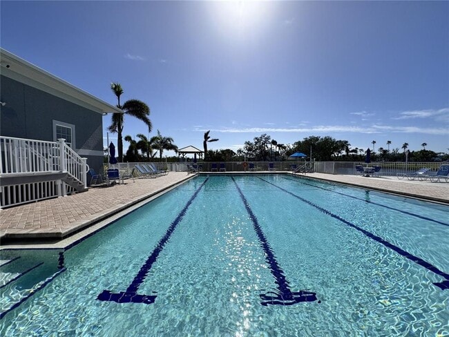 Building Photo - 864 Waterside Ln