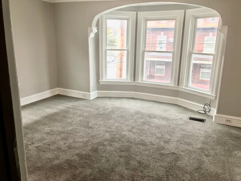 Building Photo - 1134 Lehman St