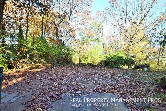 Building Photo - 1073 Temple Ct