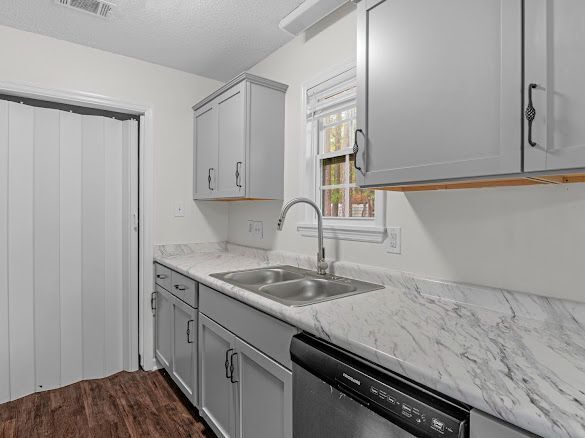 Building Photo - 509 Ashmore Rd