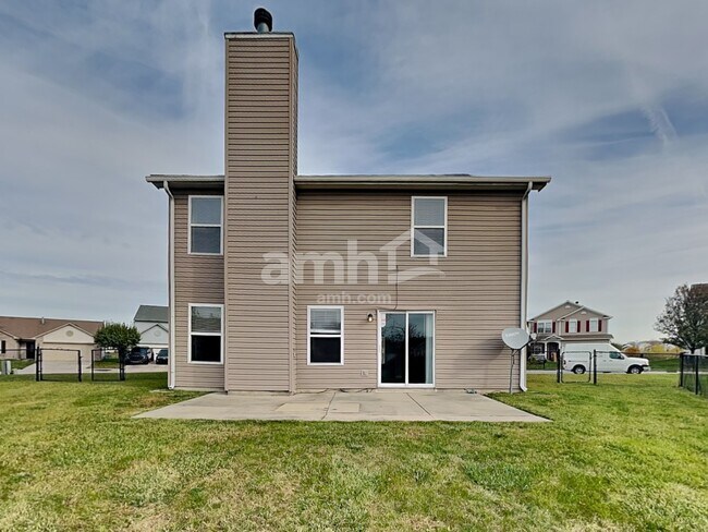 Building Photo - 5440 Shamus Dr