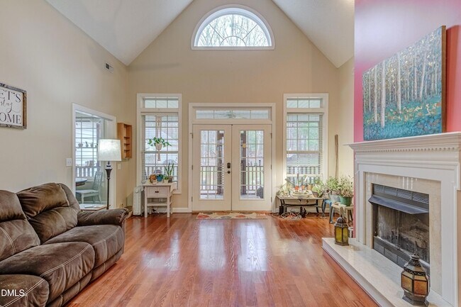 Building Photo - 6240 Hilbert Ridge Dr