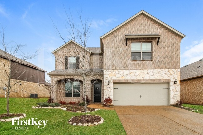 Building Photo - 1111 Elizabeth St