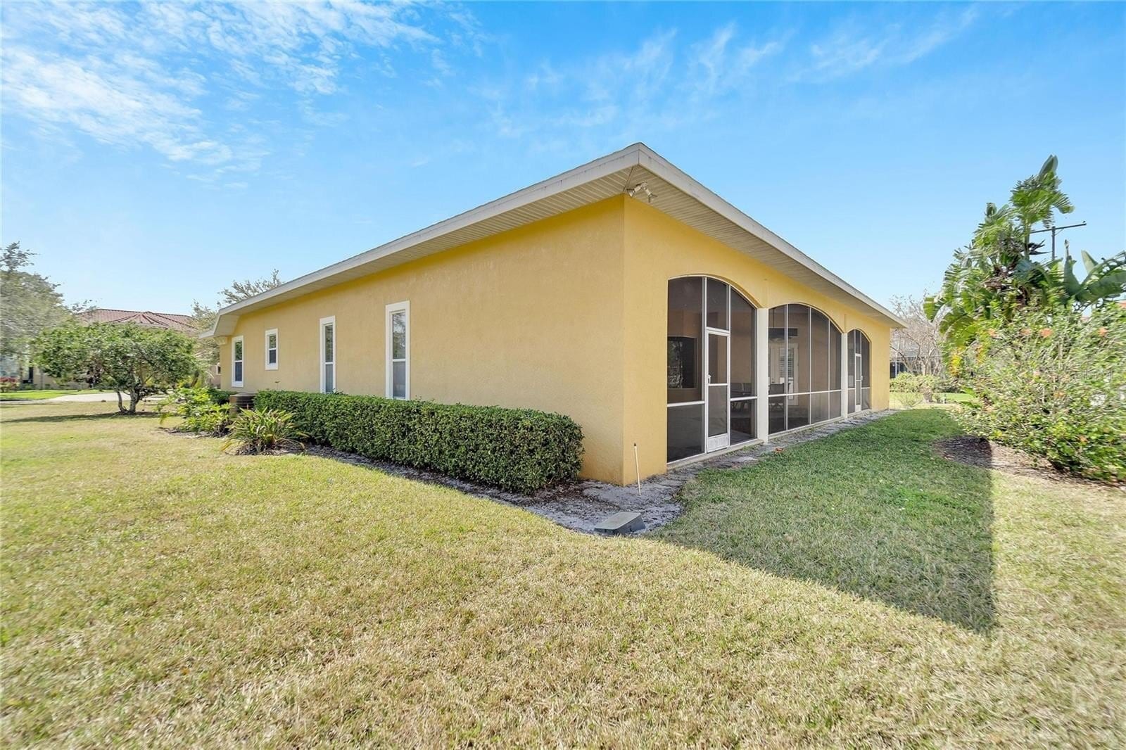 Building Photo - 2656 Wyndsor Oaks Way